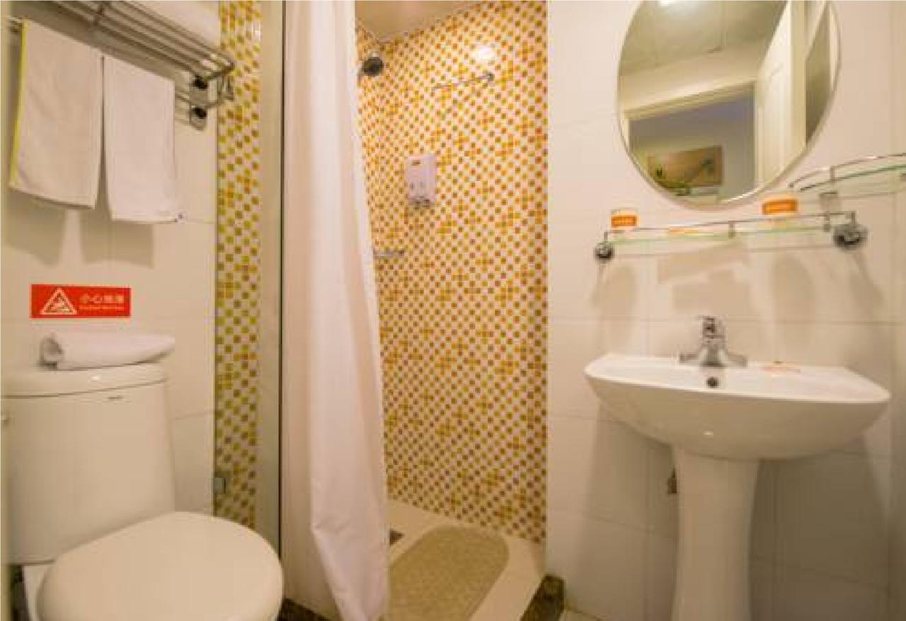 Home Inn Guangzhou Zhujiang New City Exterior foto